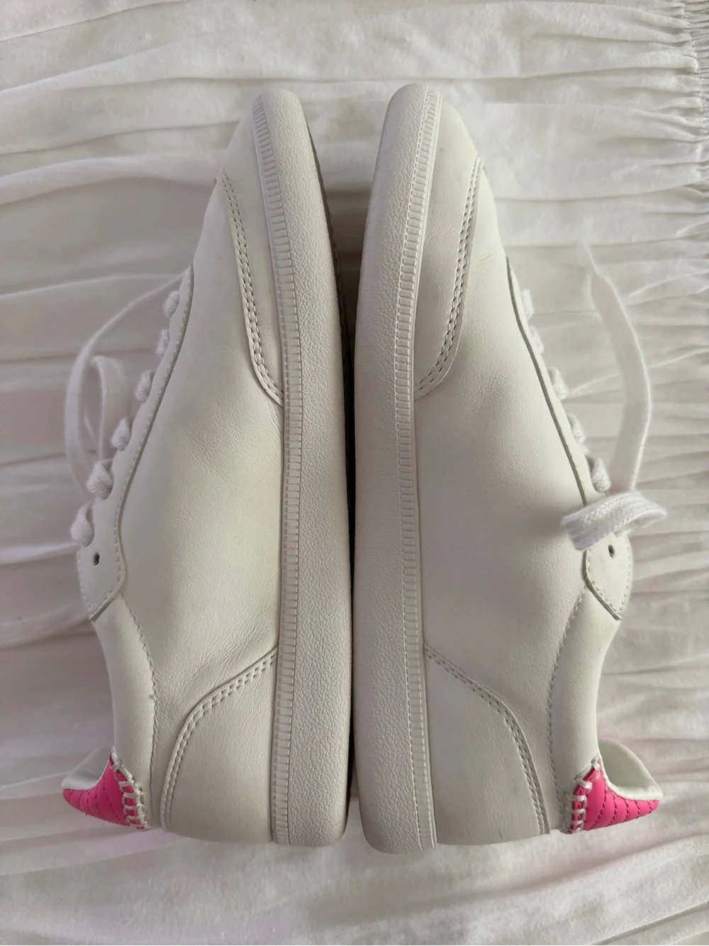 Vintage Havana Crisp White Pink Leather Sneakers Size 7.5